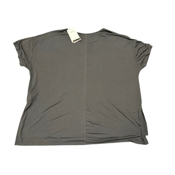 Nike Women's Plus Size Black Short Sleeve Yoga Top Size 3X New - Picture 2 of 7